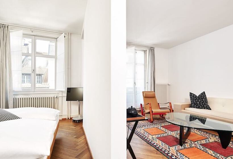 Отель Consum Boutique