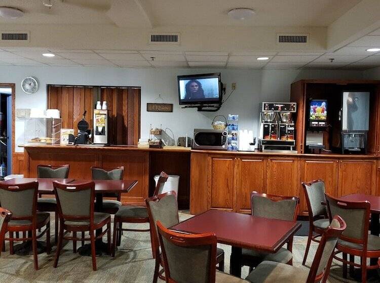 فندق Hastings Country Inn