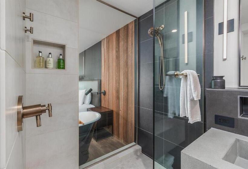 酒店 Headlands Coastal Lodge & Spa