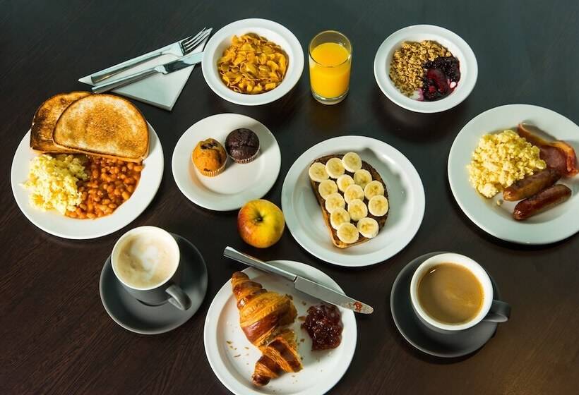 هتل Holiday Inn Express   Exeter   City Centre, An Ihg