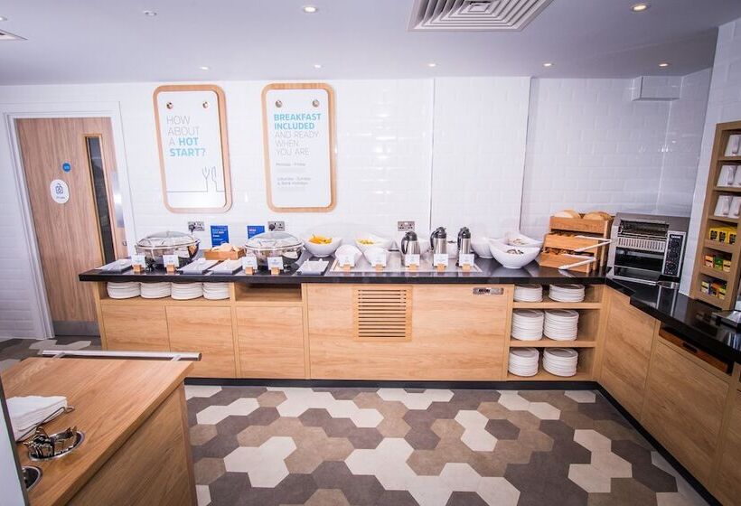 هتل Holiday Inn Express   Exeter   City Centre, An Ihg