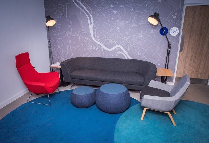 هتل Holiday Inn Express   Exeter   City Centre, An Ihg