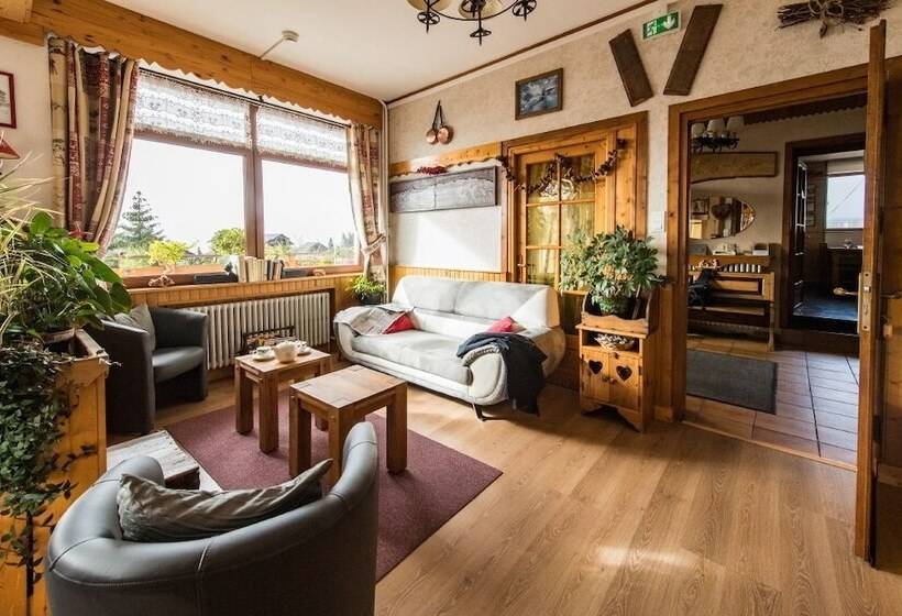 فندق Hôtel Le Grand Truc