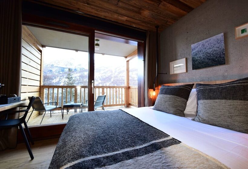 فندق Hôtel Le Monêtier