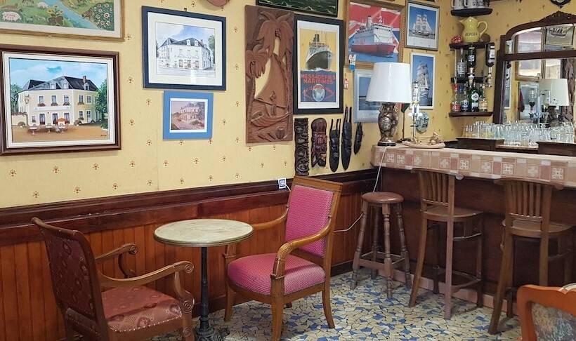 호텔 Hôtel Louise De La Vallière