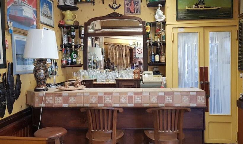 호텔 Hôtel Louise De La Vallière