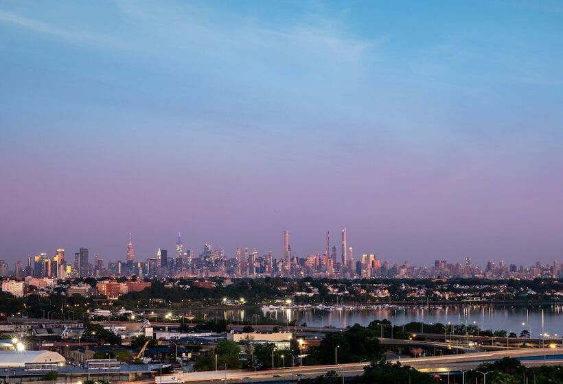 فندق Indigo Flushing   Laguardia