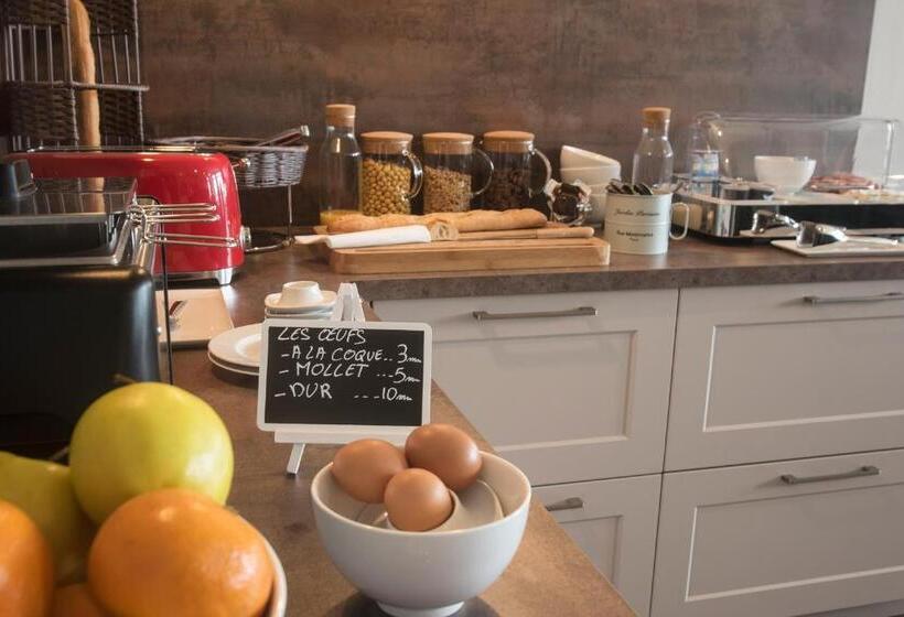 Отель Les Bains Boyardville   Hôtel Et Restaurant