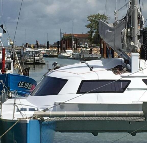 Отель Les Bains Boyardville   Hôtel Et Restaurant