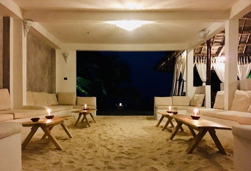 호텔 White Dream Lodge & Restaurant