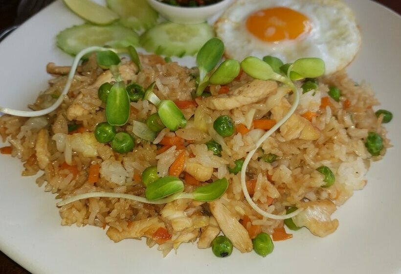 Koh Tao Central Hostel