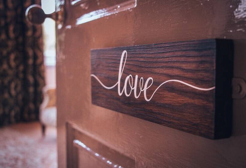 Manor House Hotel At Pinchinthorpe