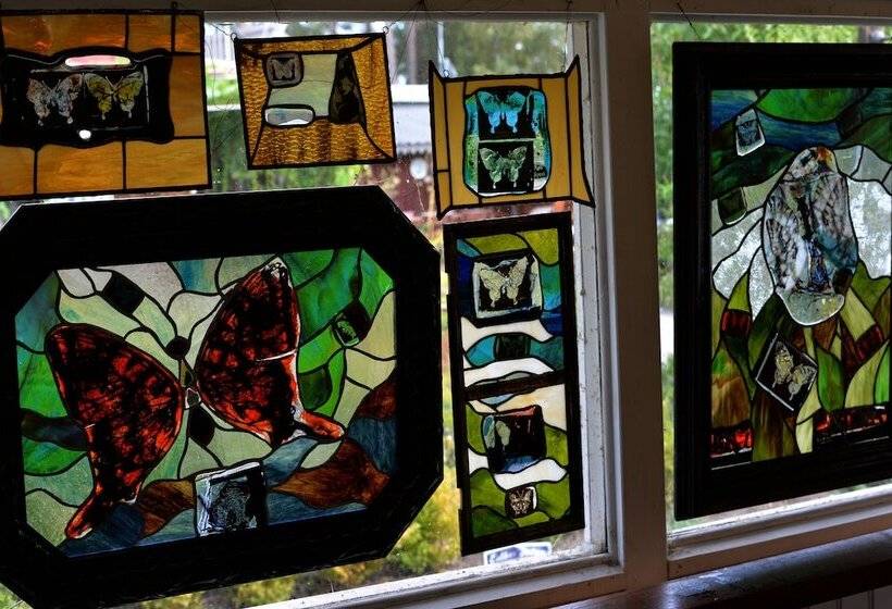 Nymans Bed & Breakfast