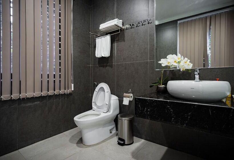 Oreka Homestay Halong   Hostel