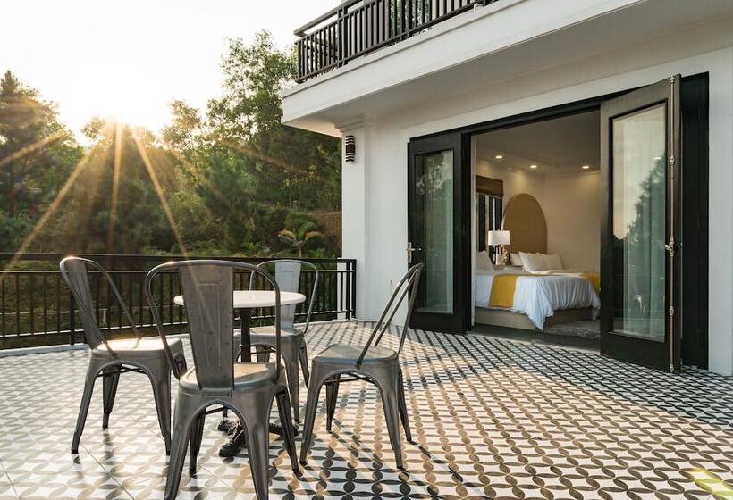 Oreka Homestay Halong   Hostel