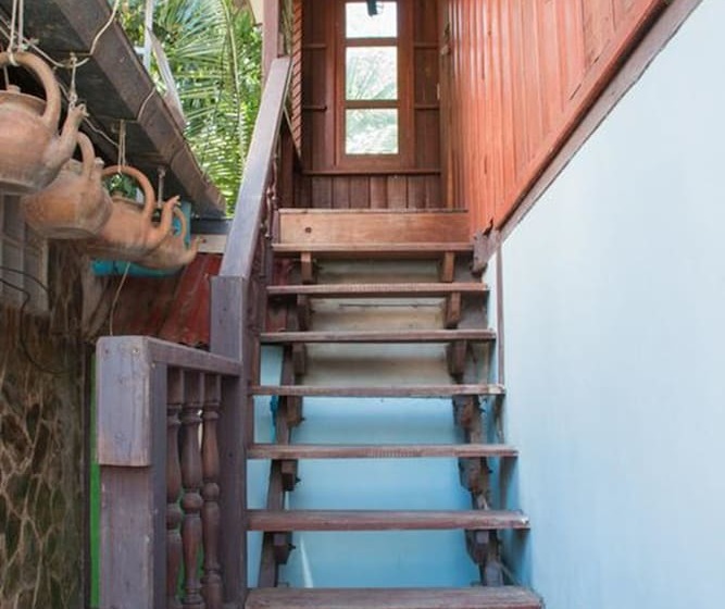 بنسيون Ban Bua House 1