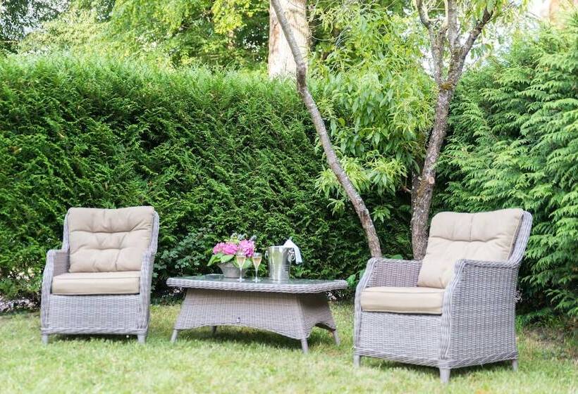 Пансион Chateau Valcreuse