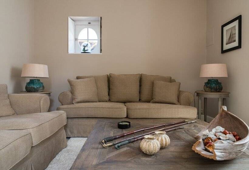 Пансион Chateau Valcreuse