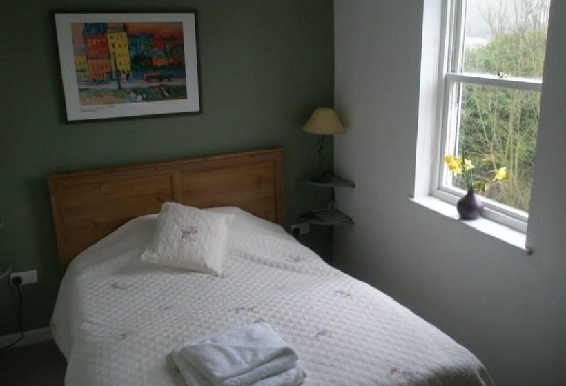 פנסיון Cuffern Manor