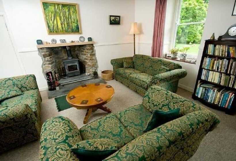 פנסיון Cuffern Manor