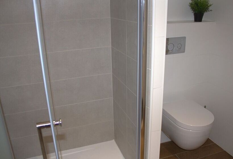 פנסיון Effet Lodge