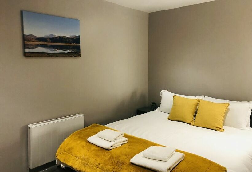 膳宿费 Panteinion Hall