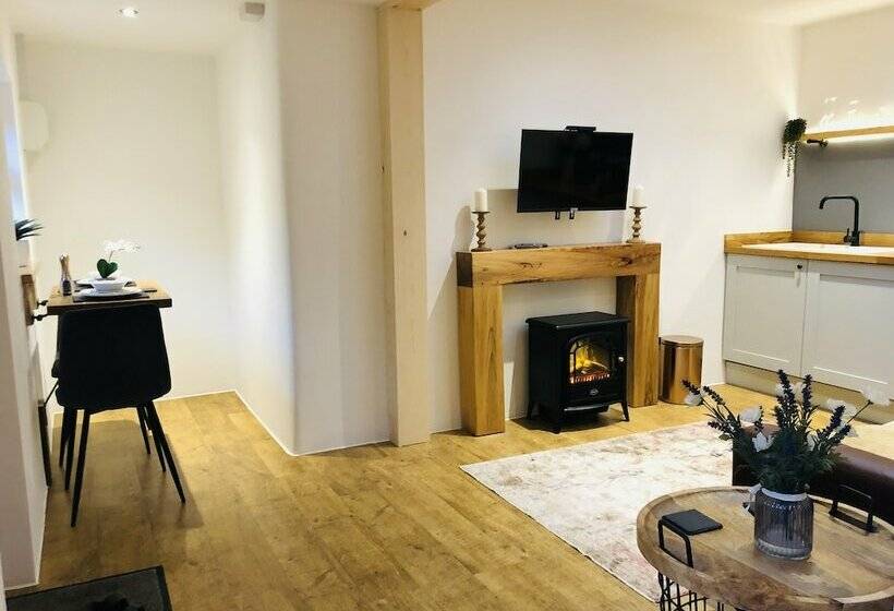 膳宿费 Panteinion Hall