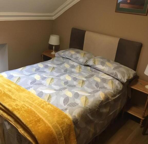 ペンション Pisgah Guesthouse