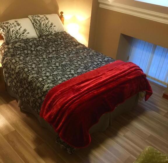 ペンション Pisgah Guesthouse