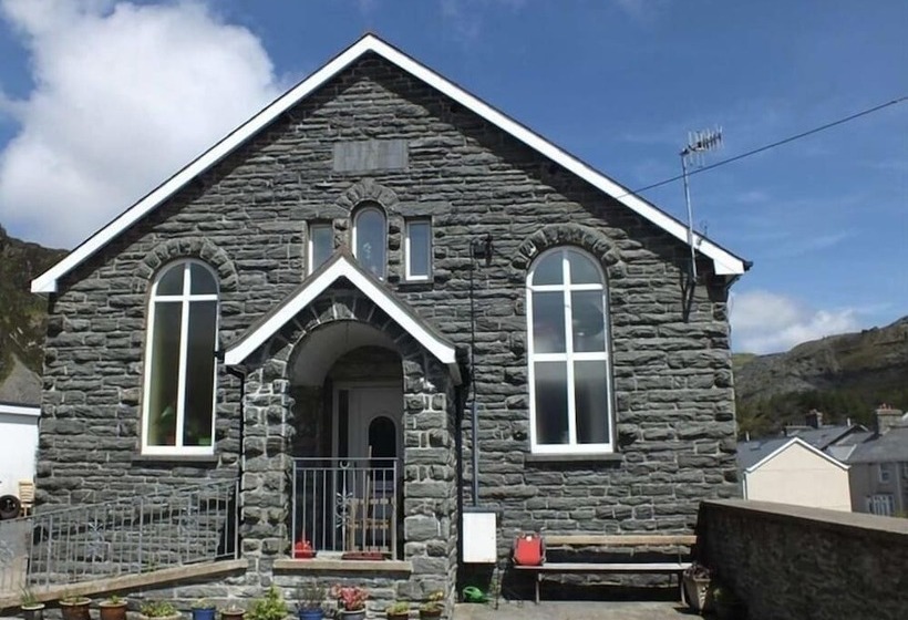 ペンション Pisgah Guesthouse