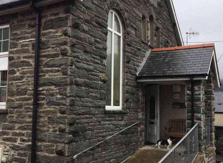 ペンション Pisgah Guesthouse