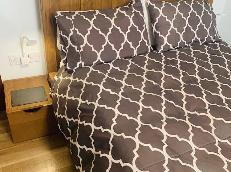 ペンション Pisgah Guesthouse