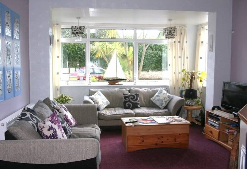 펜션 The Swiss Cottage, Shanklin