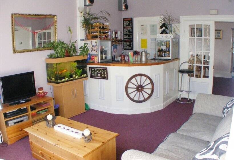 펜션 The Swiss Cottage, Shanklin