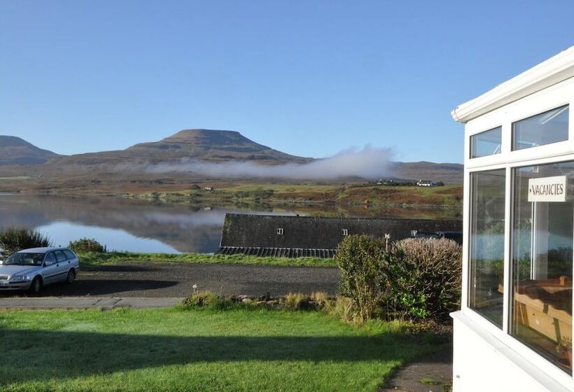 Пансион The Tables Guest House