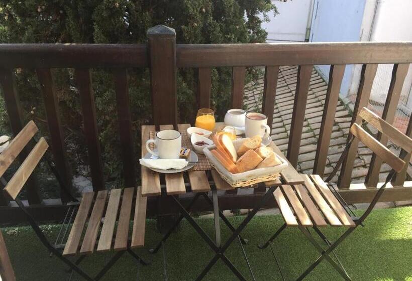 پانسیون Villa Des T