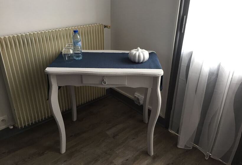 پانسیون Villa Des T