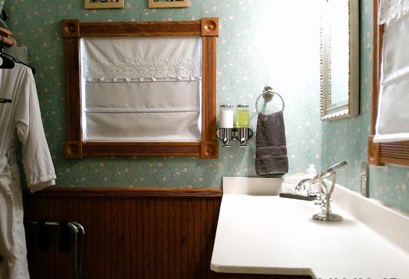 Rock Cottage Gardens B&b