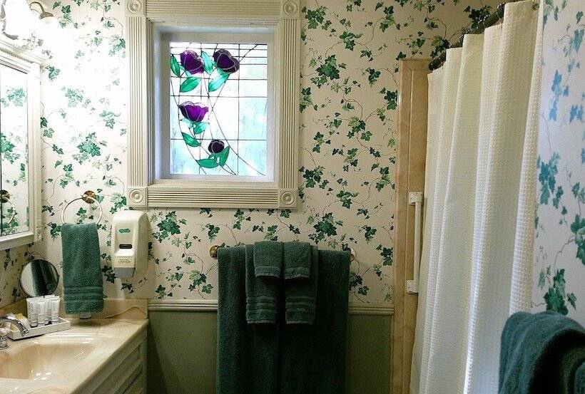 Rock Cottage Gardens B&b