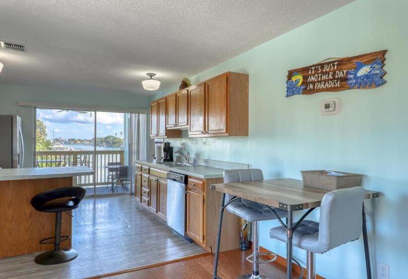 فندق على الطريق Sand Vista Vacation Rentals