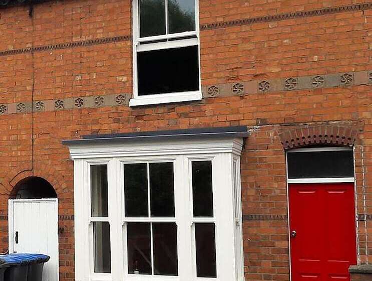 Simpsons Cottage   Grove Road Cottages