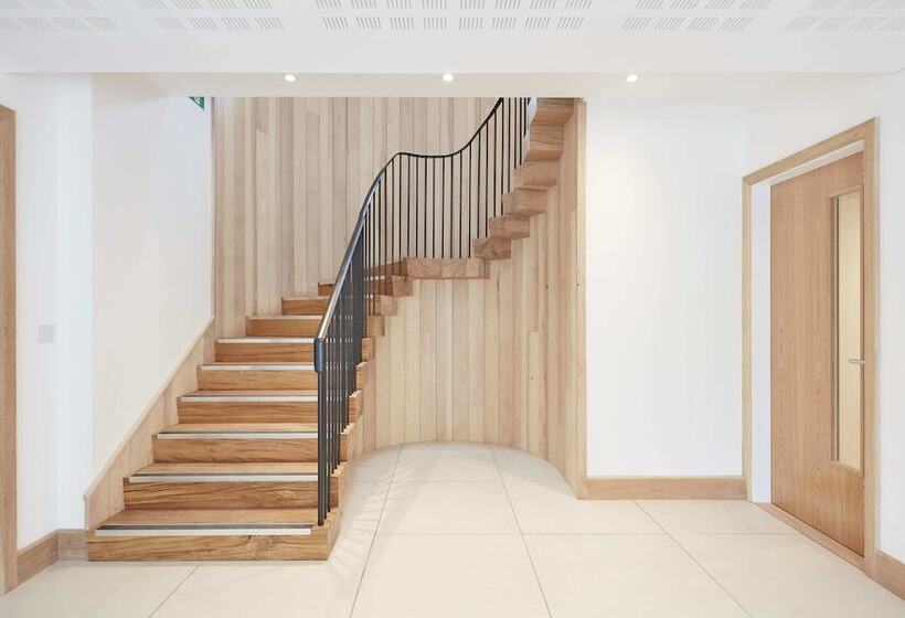 The Barrel Store   Hostel