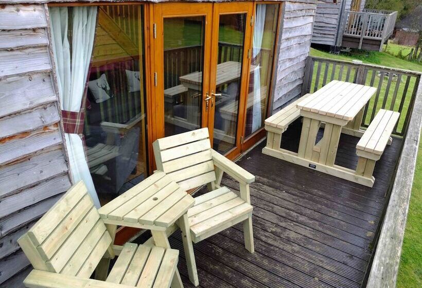 The Cabins, Loch Awe