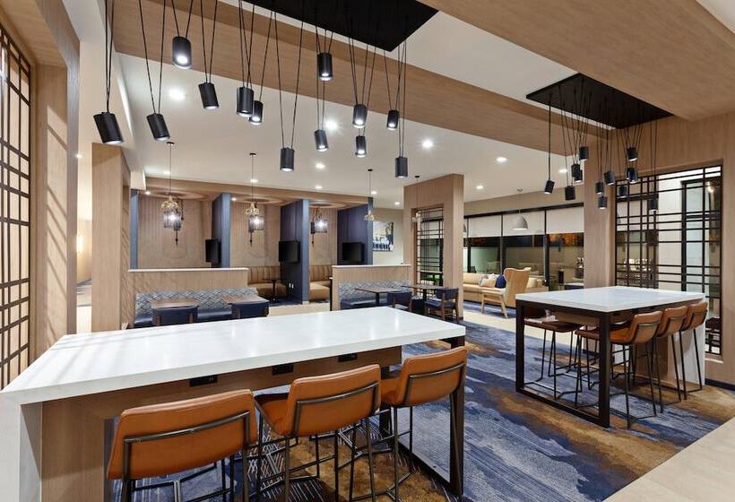 Towneplace Suites By Marriott San Diego Central