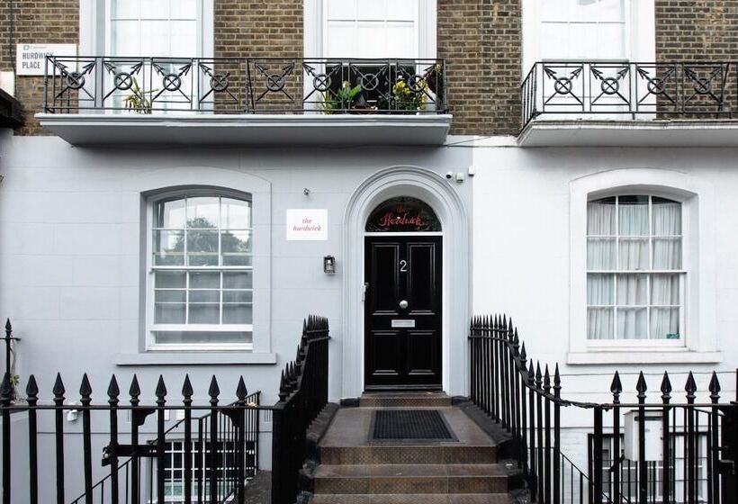 The Mornington Camden Female Only Hostel