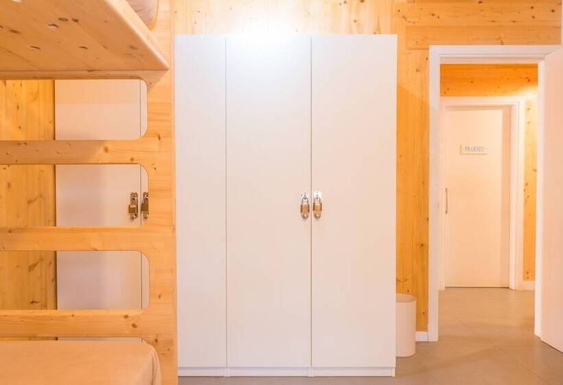 هاستل Wanderlust Jose Ignacio