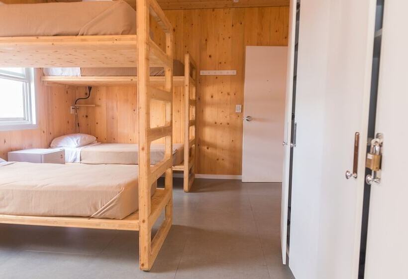 هاستل Wanderlust Jose Ignacio