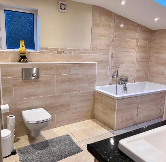 Ashfield Bed & Breakfast