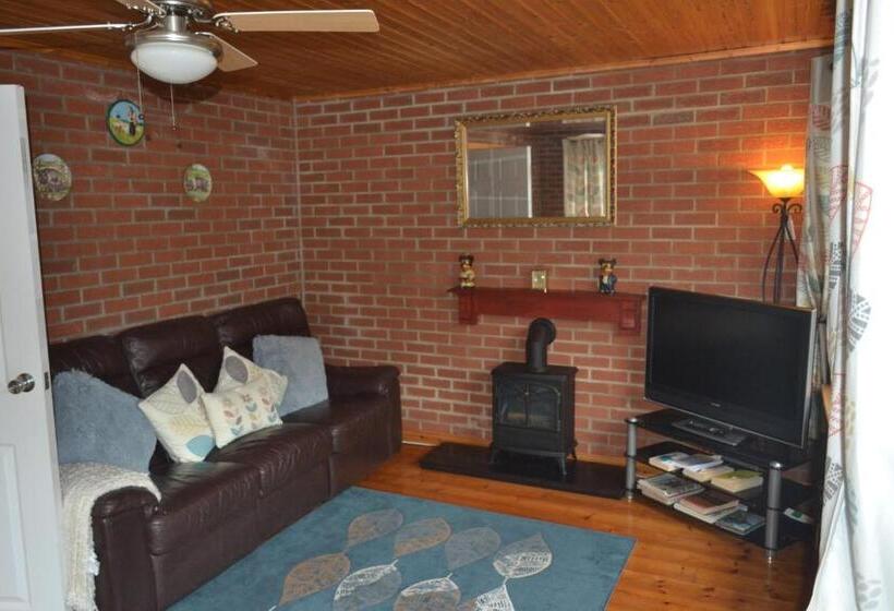 Ashfield Bed & Breakfast