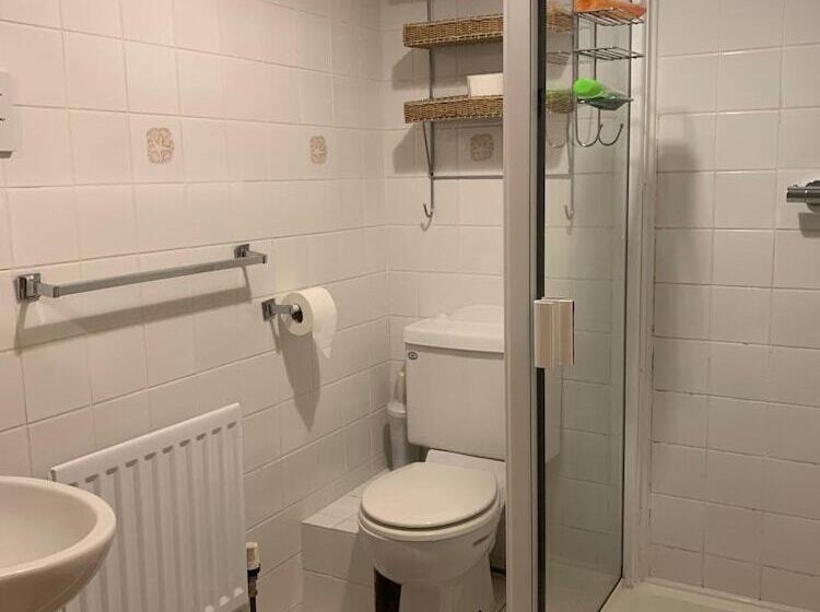 Ashfield Bed & Breakfast